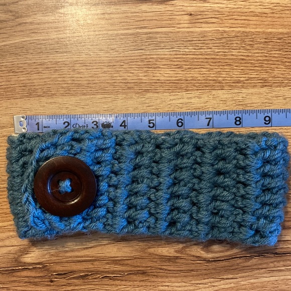Crocheted headband. Chunky knit - Picture 3 of 5